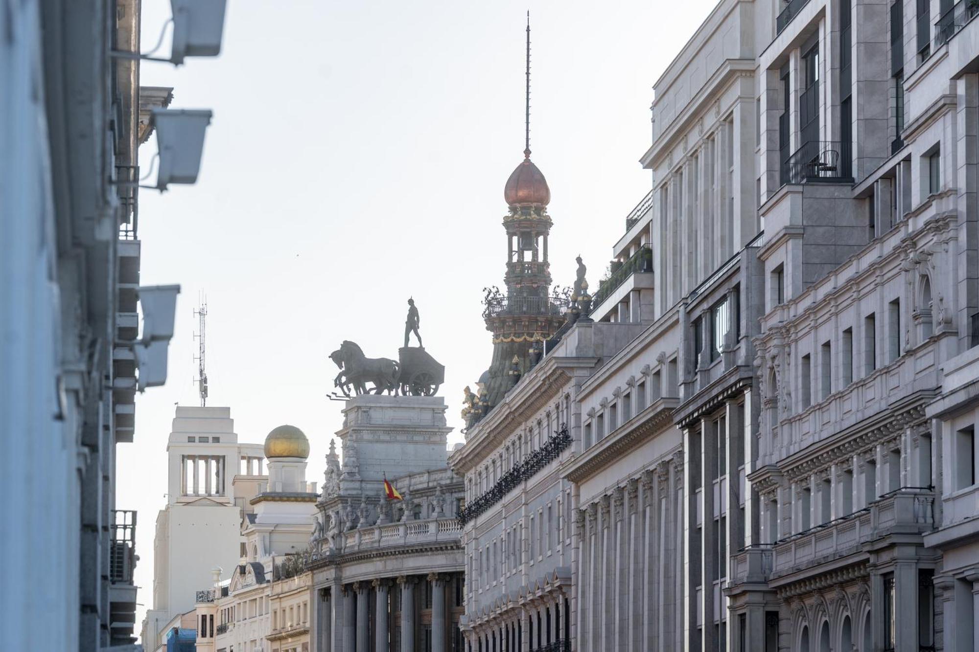 Fortinn Puerta Del Sol Madrid Exteriör bild
